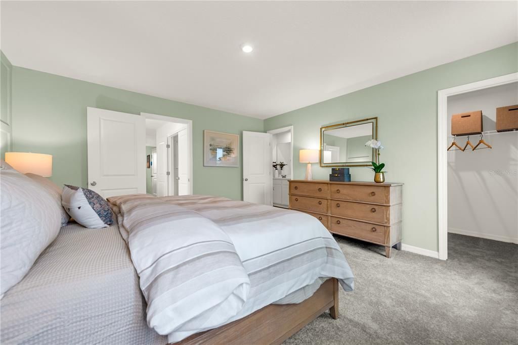 For Sale: $277,915 (3 beds, 2 baths, 1451 Square Feet)