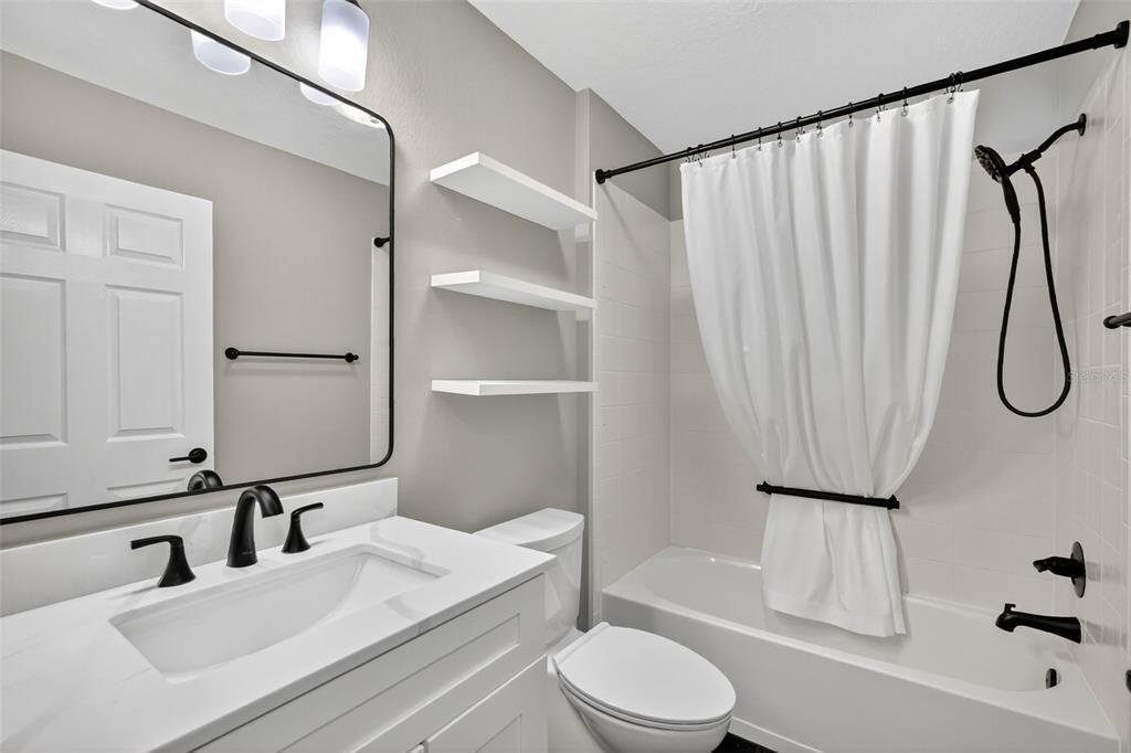 For Sale: $419,000 (3 beds, 2 baths, 1724 Square Feet)