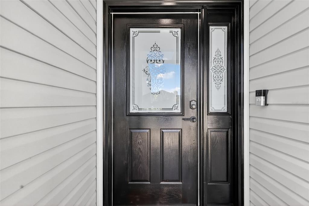 For Sale: $419,000 (3 beds, 2 baths, 1724 Square Feet)