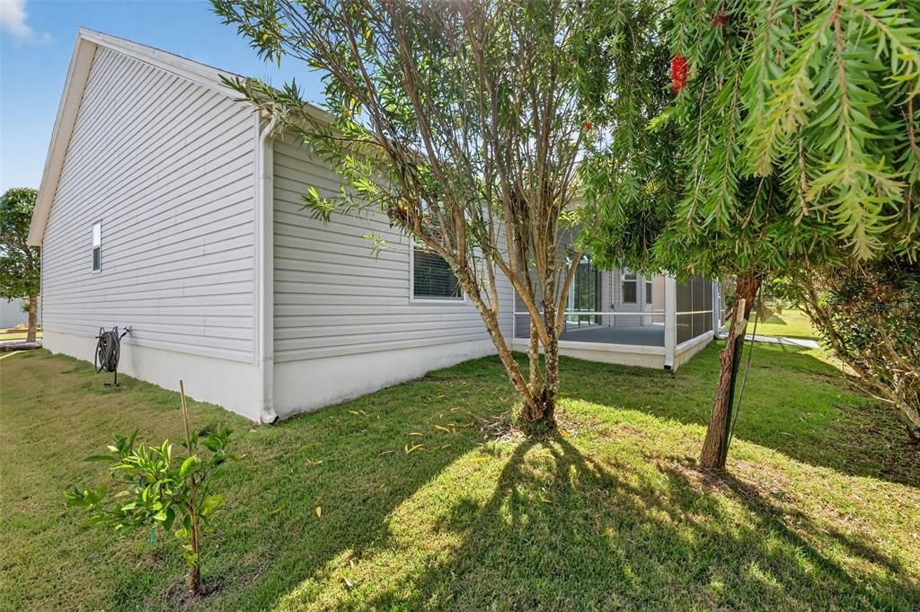 For Sale: $419,000 (3 beds, 2 baths, 1724 Square Feet)