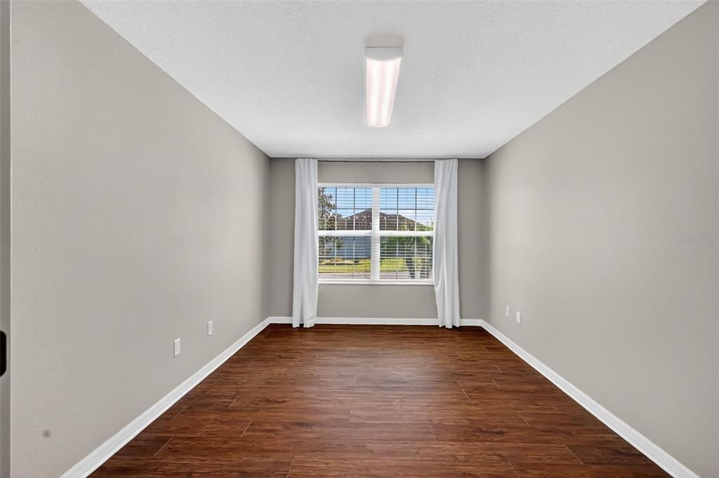 For Sale: $419,000 (3 beds, 2 baths, 1724 Square Feet)