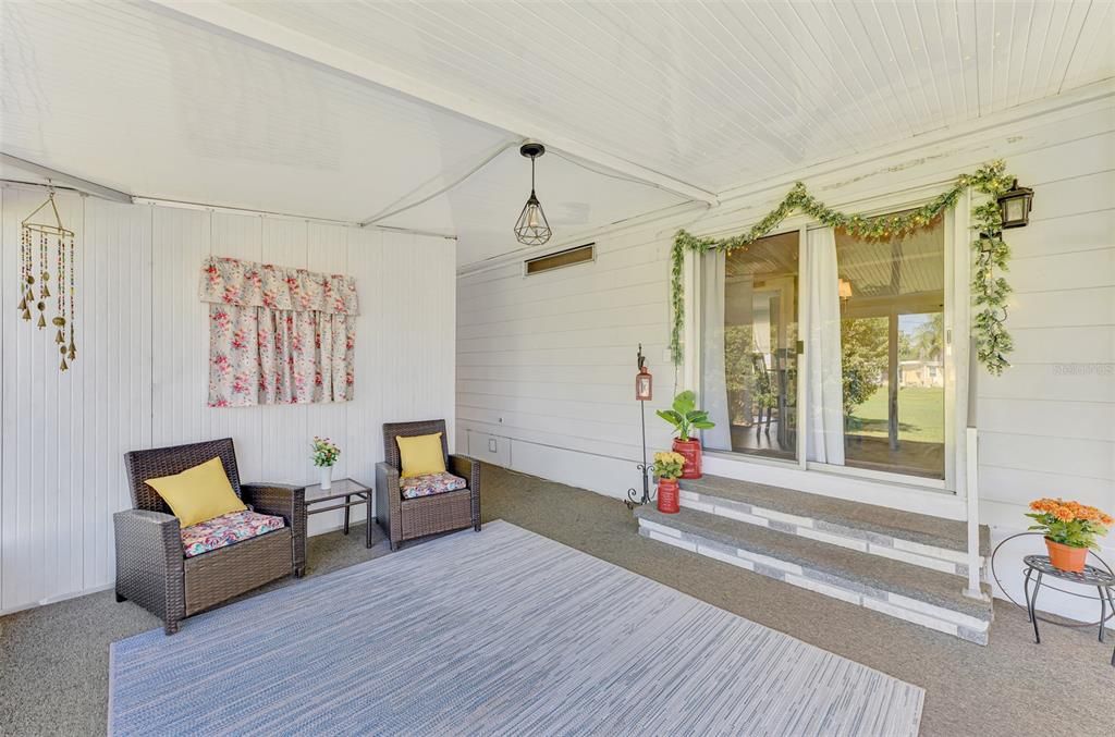 For Sale: $169,900 (2 beds, 2 baths, 1344 Square Feet)