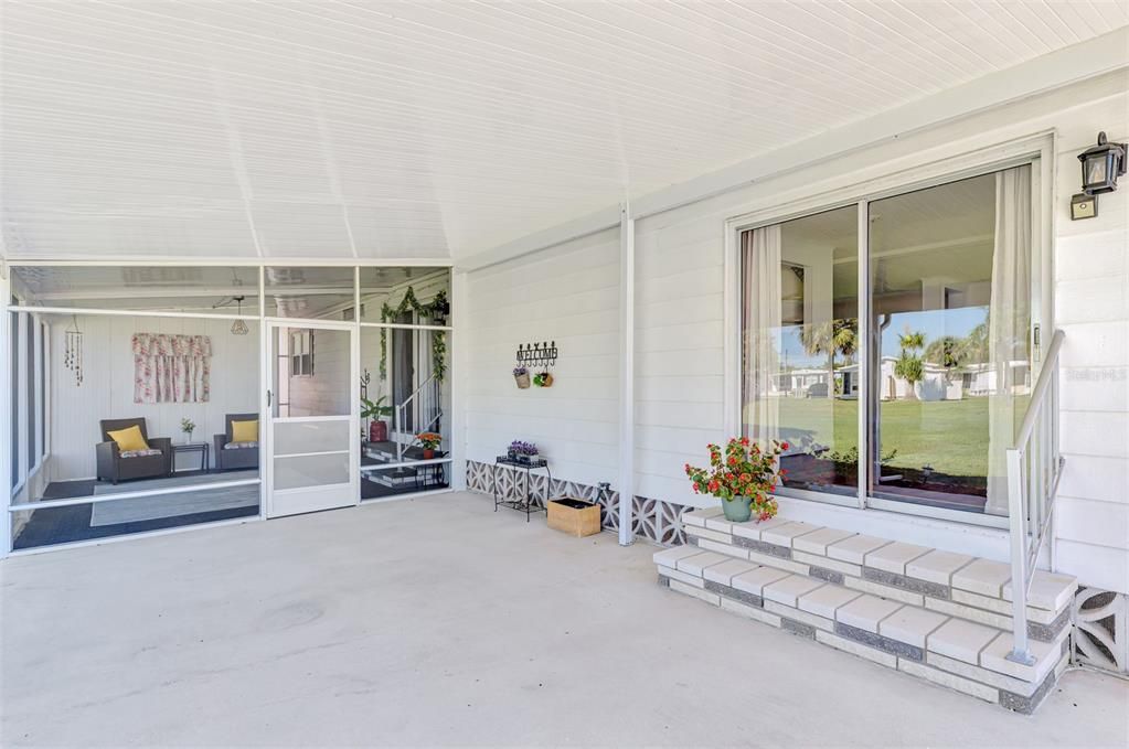 For Sale: $169,900 (2 beds, 2 baths, 1344 Square Feet)