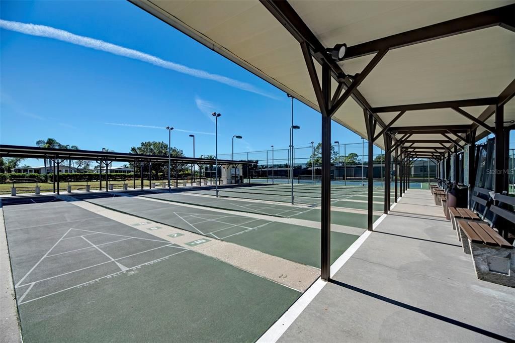 For Sale: $169,900 (2 beds, 2 baths, 1344 Square Feet)