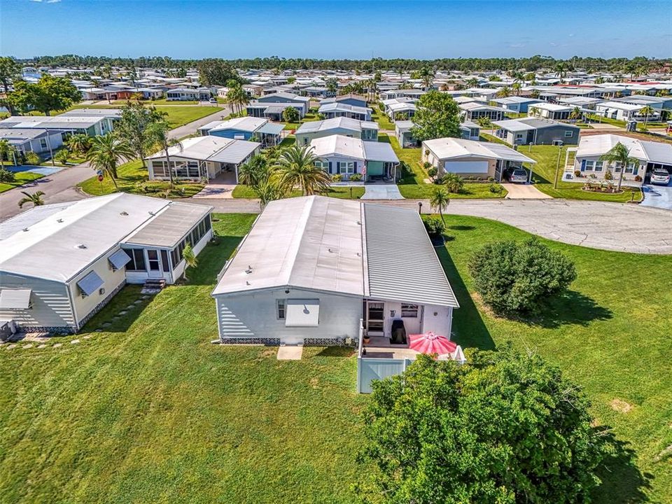 For Sale: $169,900 (2 beds, 2 baths, 1344 Square Feet)