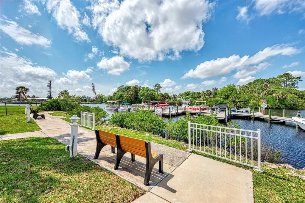 For Sale: $169,900 (2 beds, 2 baths, 1344 Square Feet)