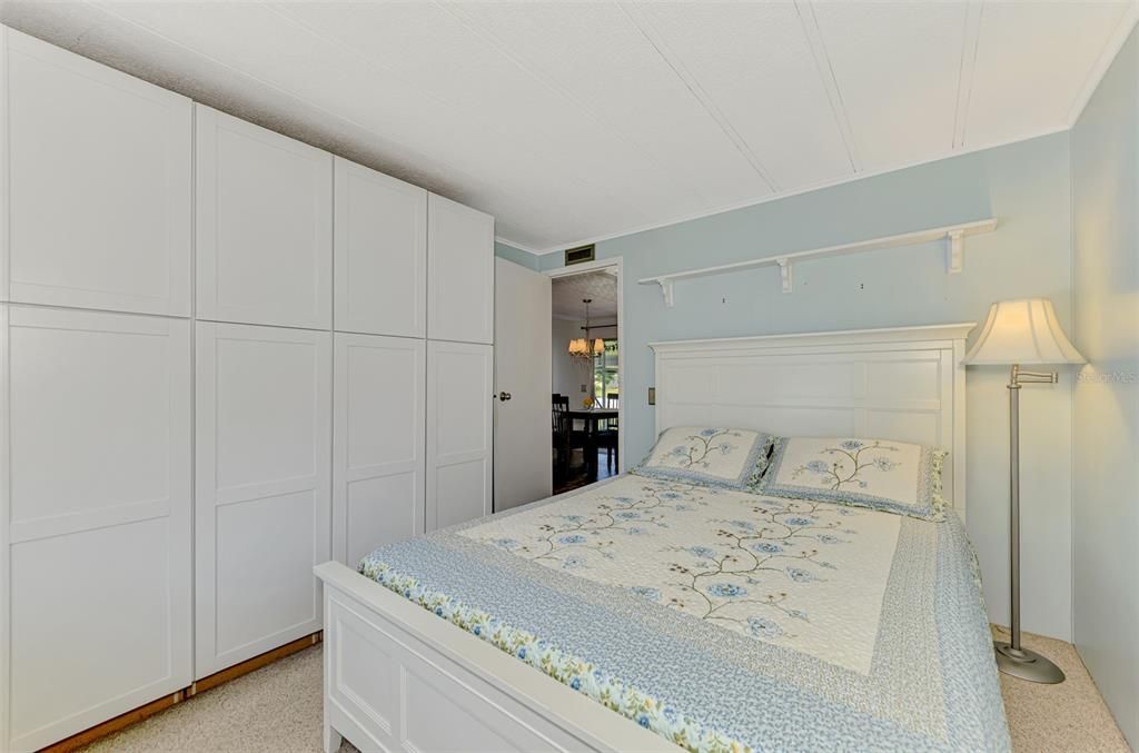 For Sale: $169,900 (2 beds, 2 baths, 1344 Square Feet)