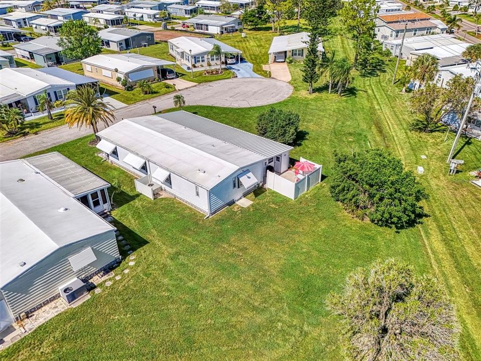 For Sale: $169,900 (2 beds, 2 baths, 1344 Square Feet)