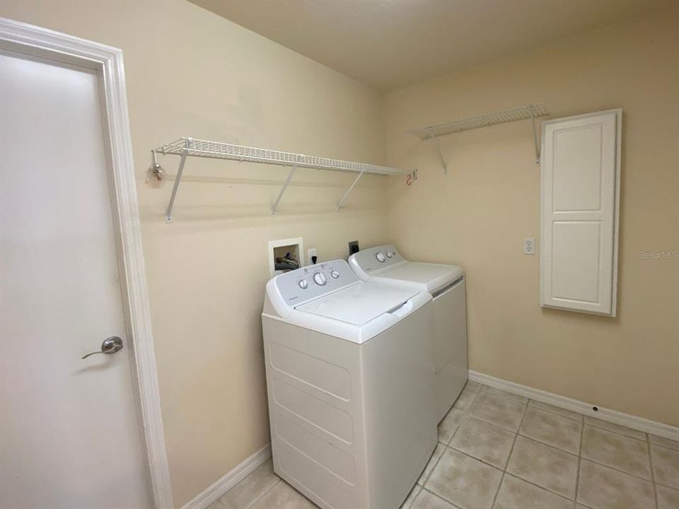 出租: $2,650 (3 贝兹, 2 浴室, 1643 平方英尺)