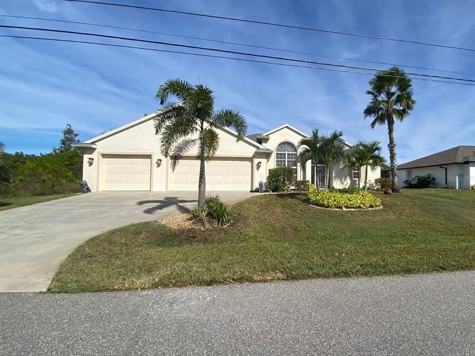 出租: $2,650 (3 贝兹, 2 浴室, 1643 平方英尺)