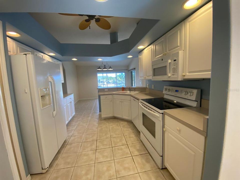 出租: $2,650 (3 贝兹, 2 浴室, 1643 平方英尺)