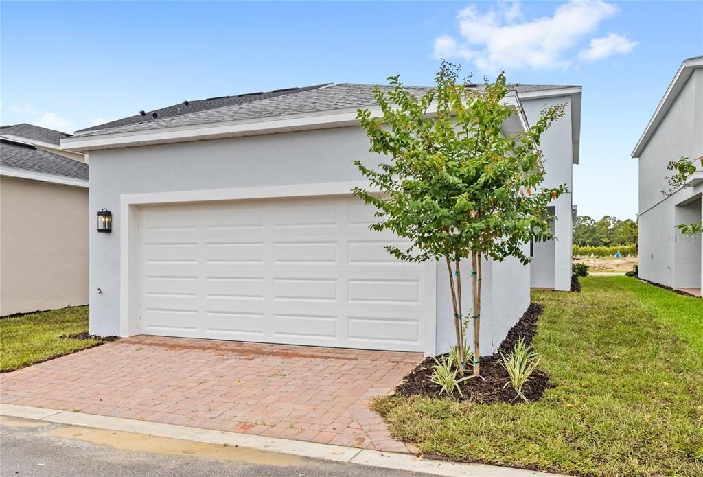 For Rent: $2,550 (3 beds, 2 baths, 1837 Square Feet)