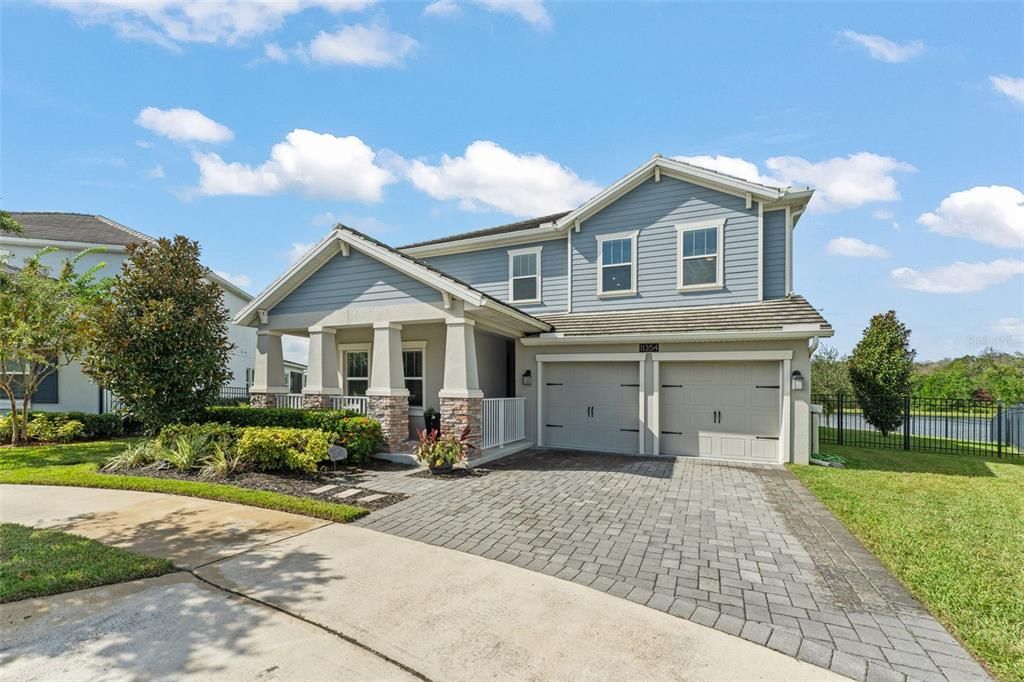 合同活跃: $930,000 (5 贝兹, 3 浴室, 3979 平方英尺)