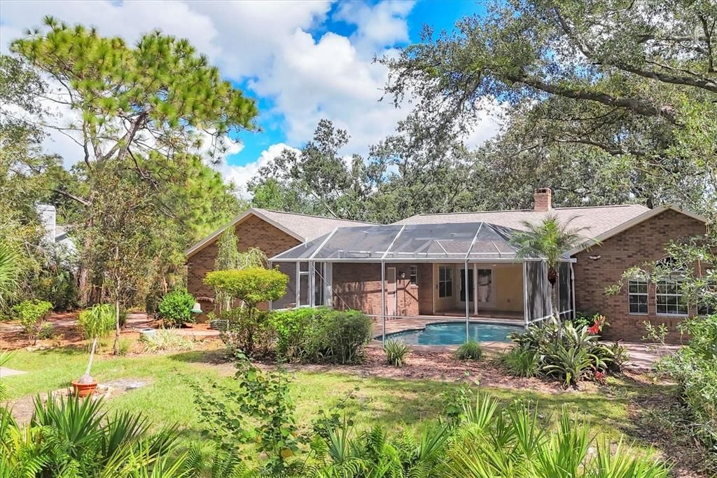 For Sale: $674,000 (3 beds, 2 baths, 2428 Square Feet)