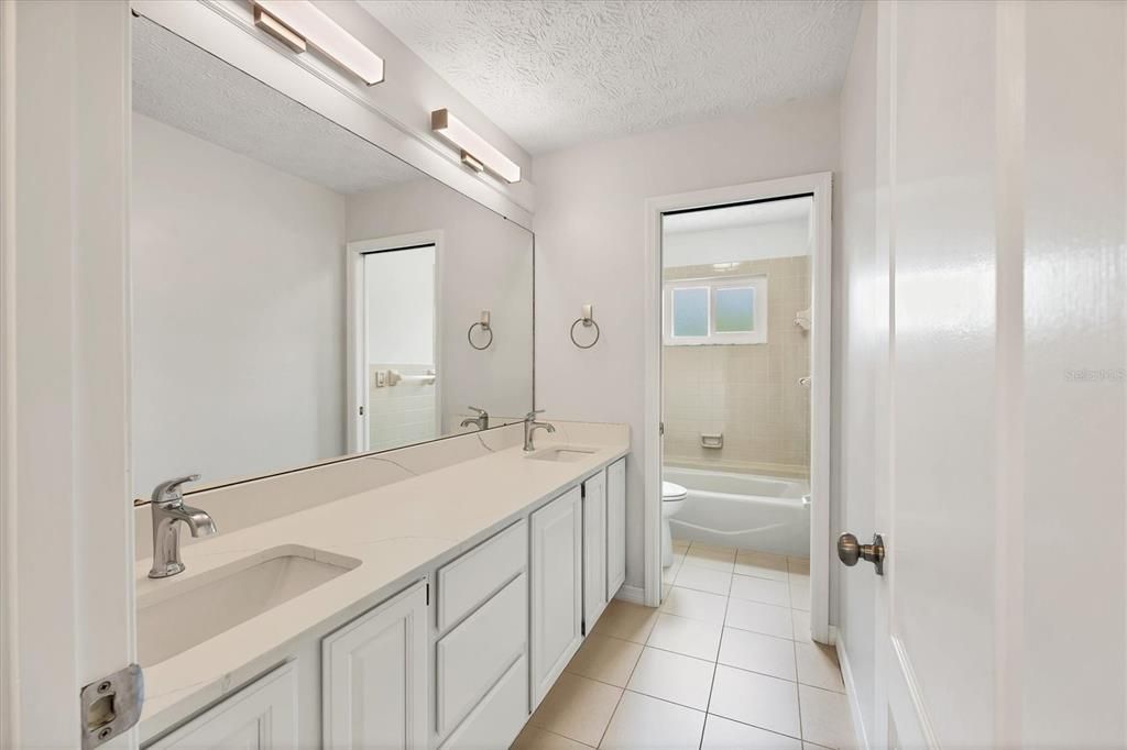 For Sale: $674,000 (3 beds, 2 baths, 2428 Square Feet)