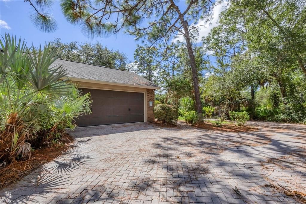 For Sale: $674,000 (3 beds, 2 baths, 2428 Square Feet)