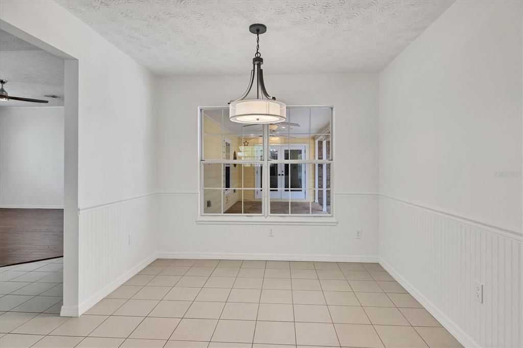 For Sale: $674,000 (3 beds, 2 baths, 2428 Square Feet)