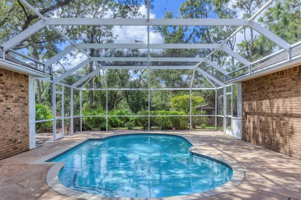 For Sale: $674,000 (3 beds, 2 baths, 2428 Square Feet)