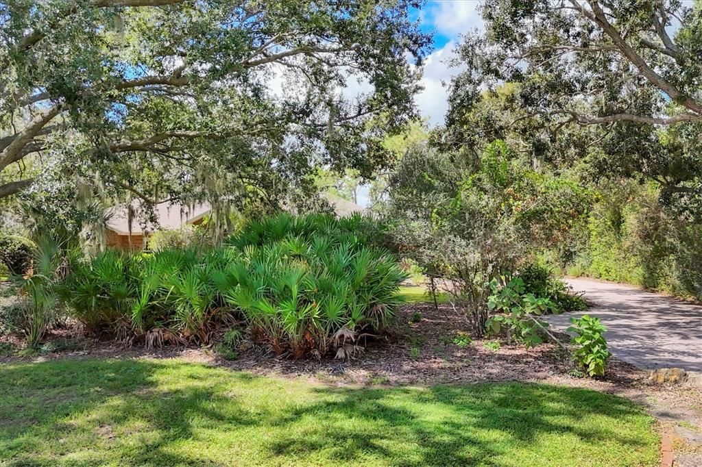 For Sale: $674,000 (3 beds, 2 baths, 2428 Square Feet)