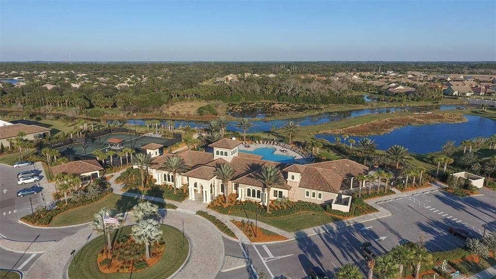 Active With Contract: $710,000 (4 beds, 2 baths, 2166 Square Feet)