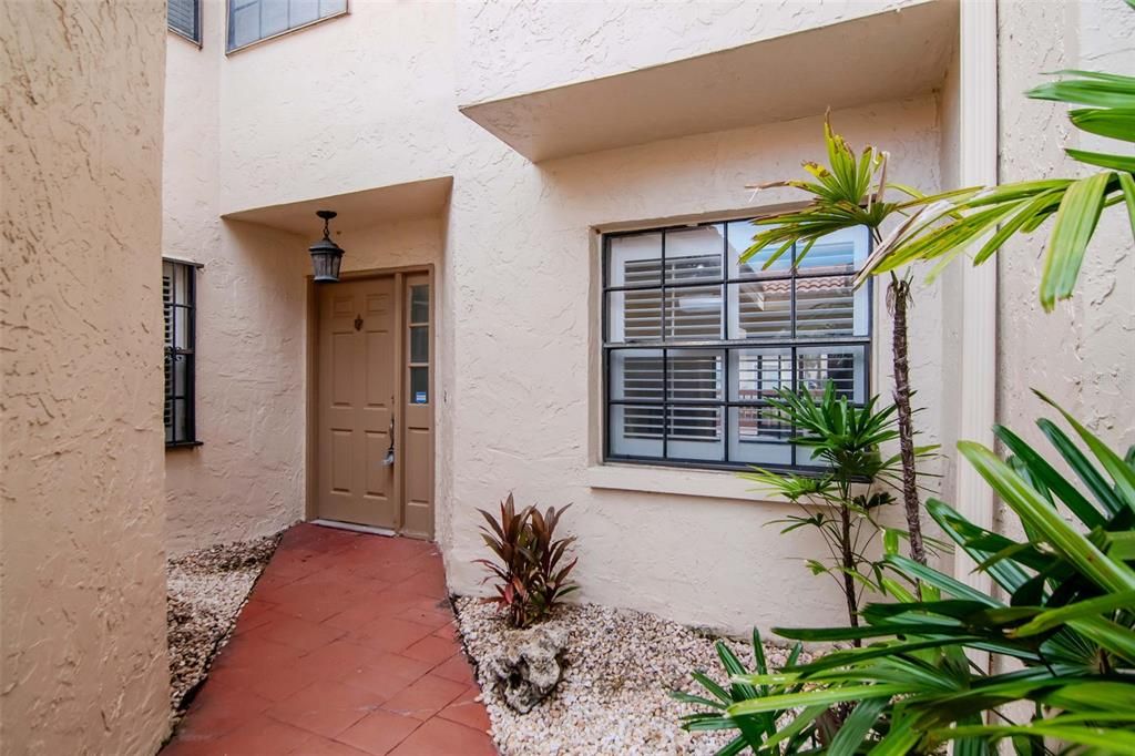 En Venta: $395,000 (3 camas, 2 baños, 1402 Pies cuadrados)