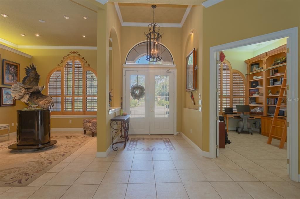 For Sale: $999,900 (4 beds, 4 baths, 3692 Square Feet)