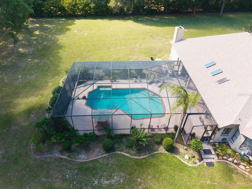 For Sale: $999,900 (4 beds, 4 baths, 3692 Square Feet)