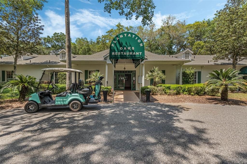 Active With Contract: $145,000 (2 beds, 2 baths, 936 Square Feet)