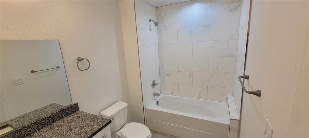 For Rent: $2,200 (4 beds, 2 baths, 1800 Square Feet)