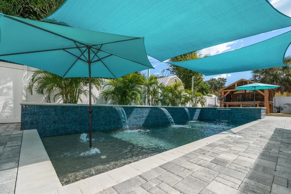 На продажу: $525,000 (2 спален, 1 ванн, 1344 Квадратных фут)