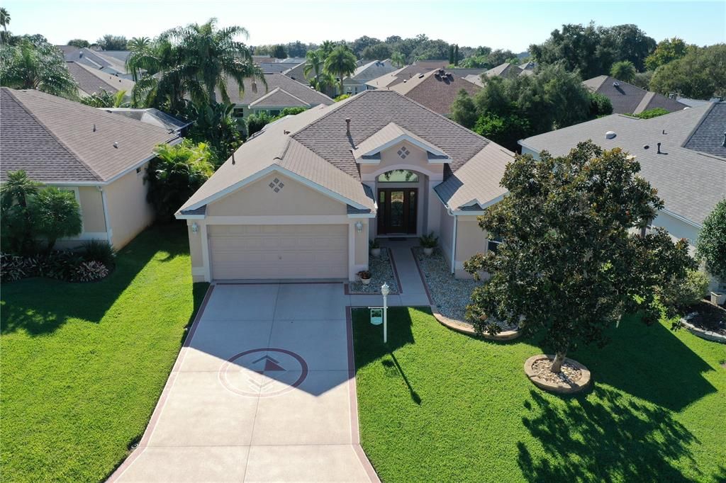 En Venta: $599,900 (3 camas, 2 baños, 2021 Pies cuadrados)