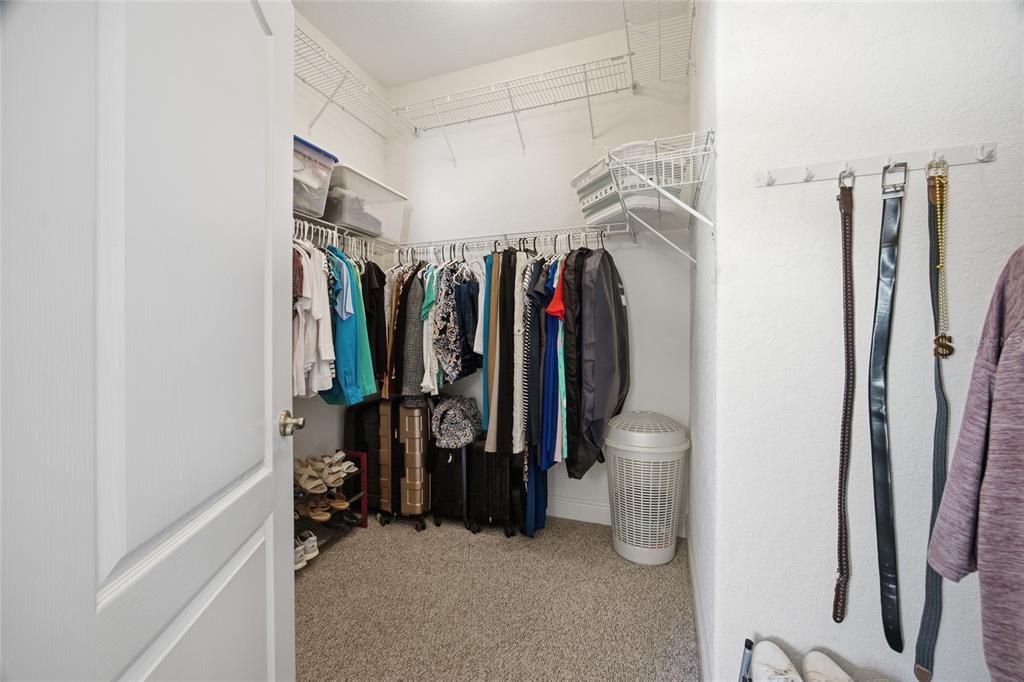 En Venta: $599,900 (3 camas, 2 baños, 2021 Pies cuadrados)