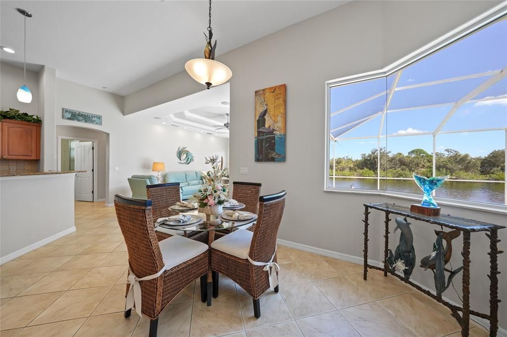 For Sale: $750,000 (3 beds, 2 baths, 2824 Square Feet)