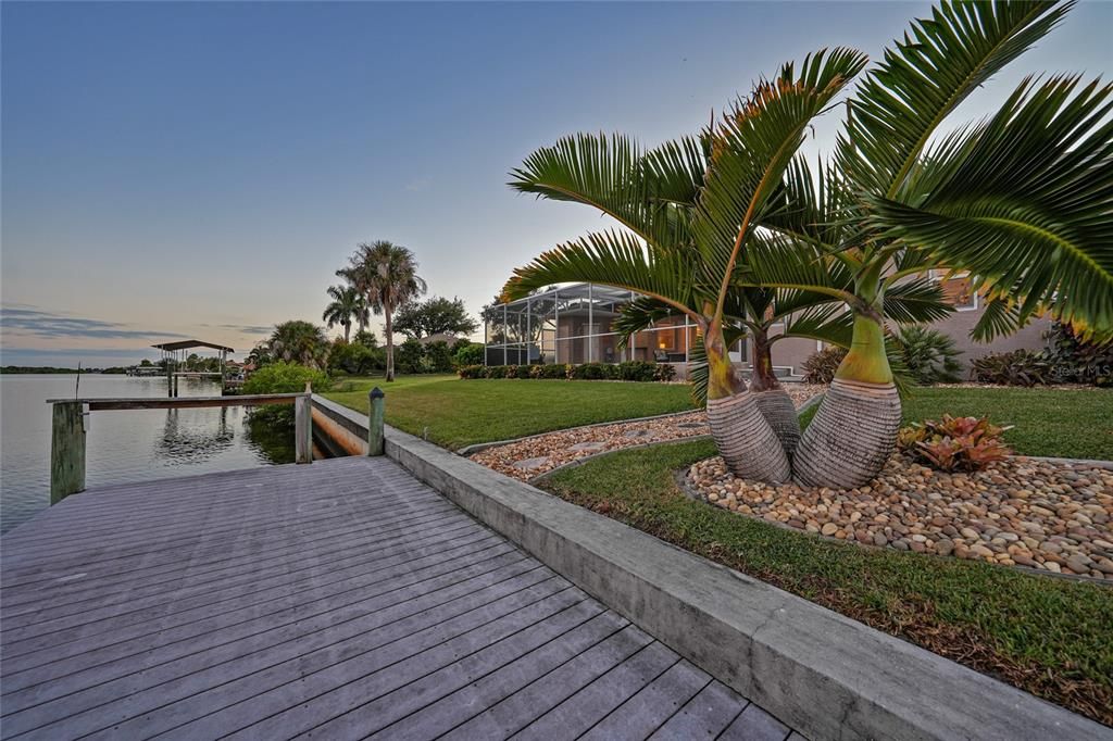 For Sale: $750,000 (3 beds, 2 baths, 2824 Square Feet)