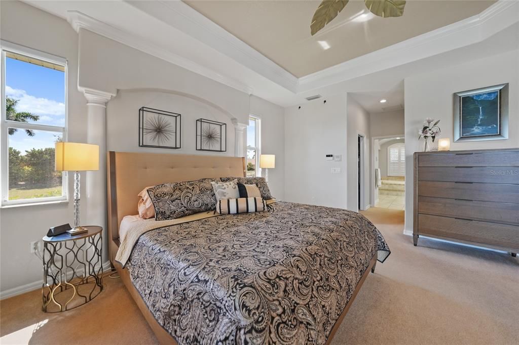 For Sale: $750,000 (3 beds, 2 baths, 2824 Square Feet)