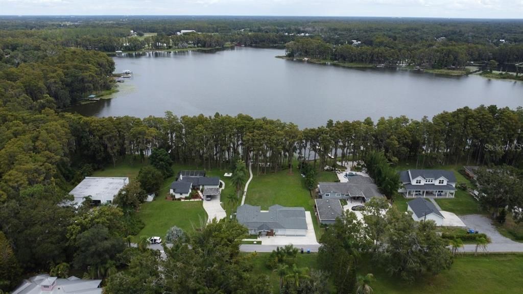 En Venta: $775,000 (4 camas, 4 baños, 2240 Pies cuadrados)