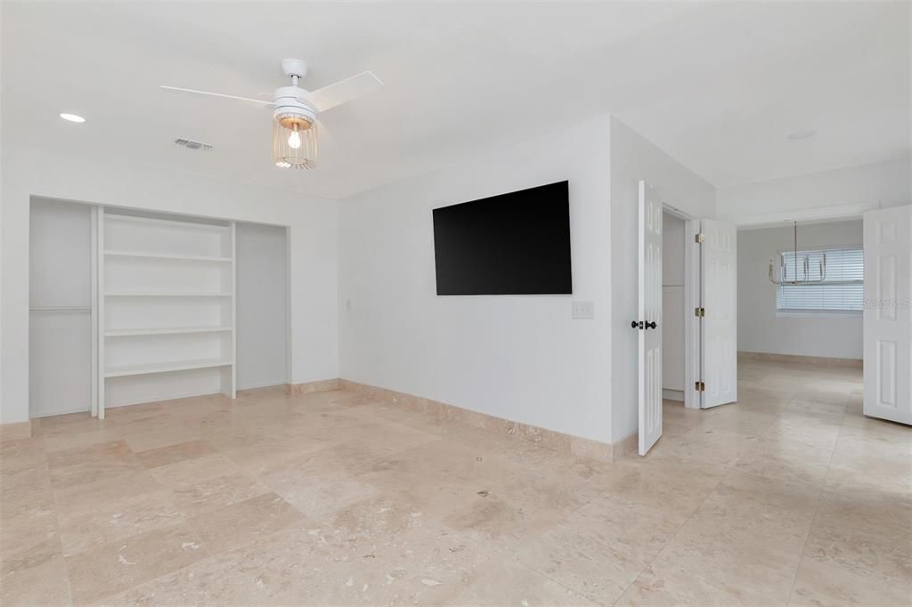 En Venta: $775,000 (4 camas, 4 baños, 2240 Pies cuadrados)