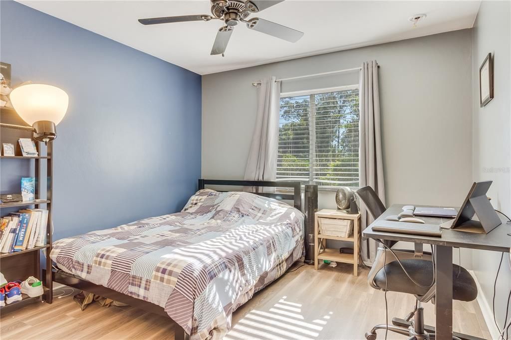 Activo con contrato: $439,900 (3 camas, 2 baños, 2146 Pies cuadrados)