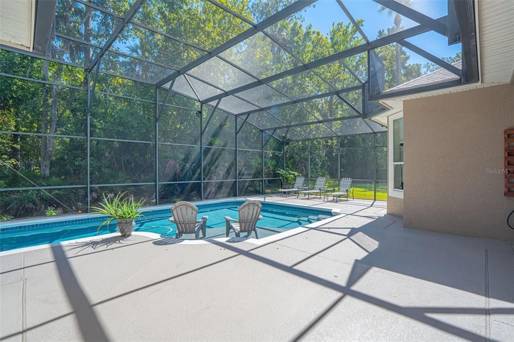 合同活跃: $1,069,900 (4 贝兹, 4 浴室, 3796 平方英尺)