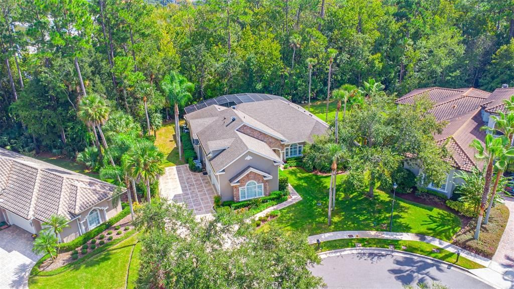 合同活跃: $1,069,900 (4 贝兹, 4 浴室, 3796 平方英尺)