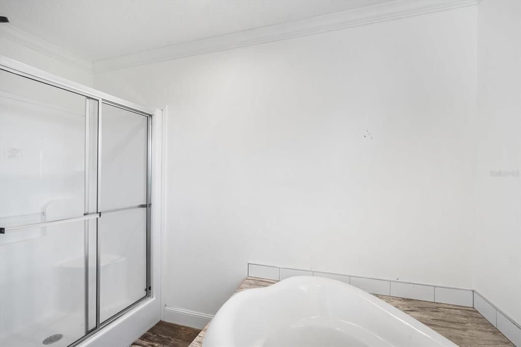 На продажу: $270,000 (3 спален, 2 ванн, 1248 Квадратных фут)