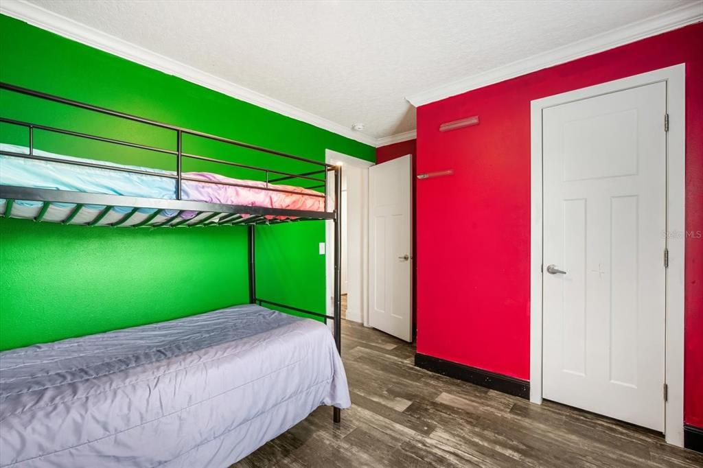 На продажу: $270,000 (3 спален, 2 ванн, 1248 Квадратных фут)