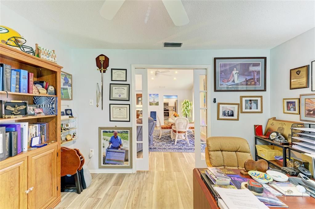 For Sale: $349,000 (2 beds, 2 baths, 2228 Square Feet)