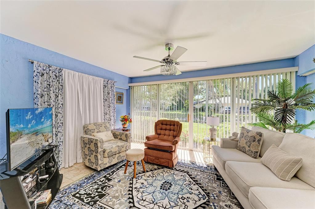 For Sale: $349,000 (2 beds, 2 baths, 2228 Square Feet)