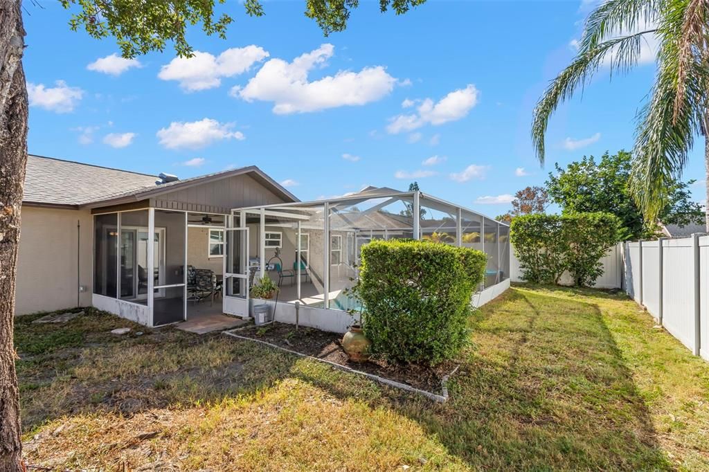 Activo con contrato: $274,900 (2 camas, 2 baños, 1093 Pies cuadrados)