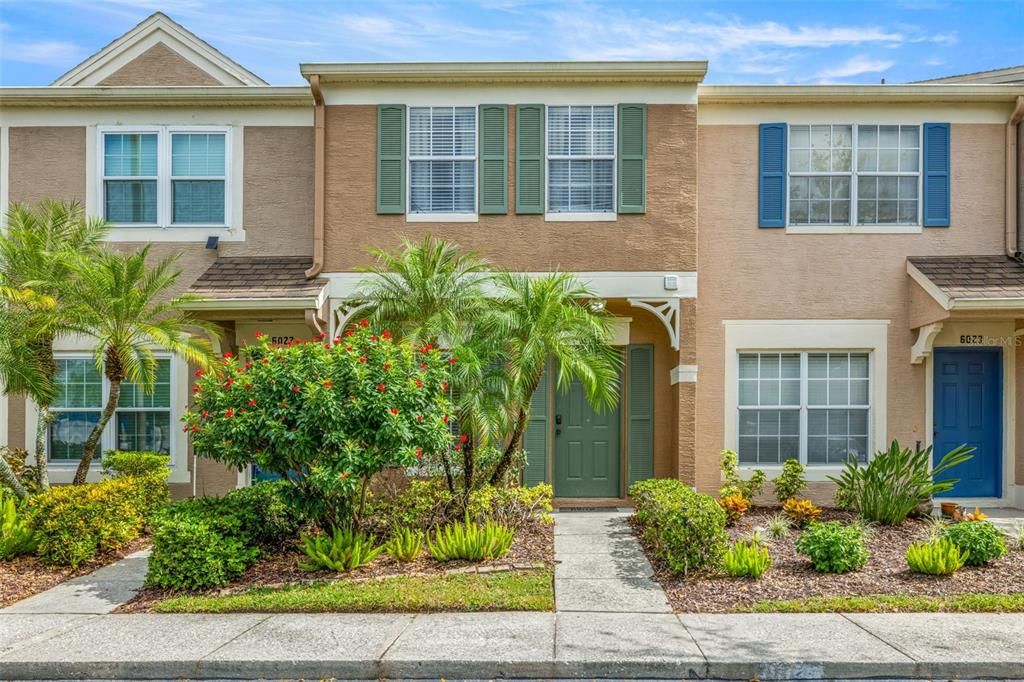 待售: $214,700 (2 贝兹, 2 浴室, 1184 平方英尺)