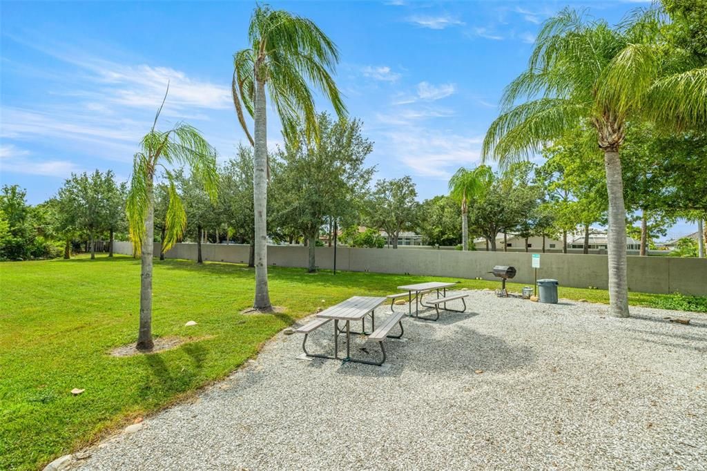 待售: $214,700 (2 贝兹, 2 浴室, 1184 平方英尺)