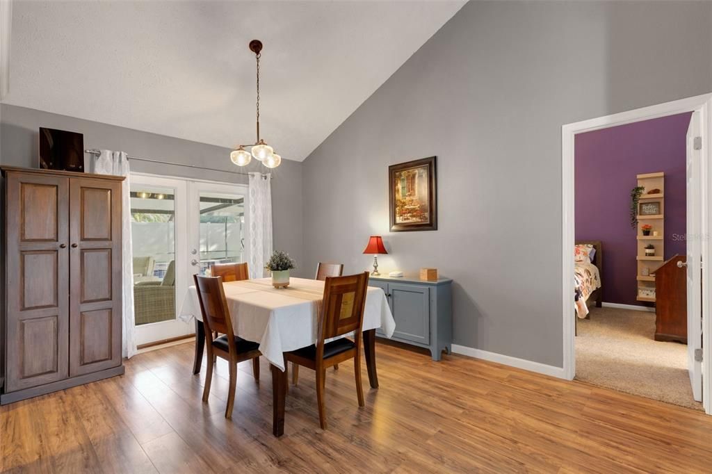 For Sale: $415,000 (3 beds, 2 baths, 1868 Square Feet)