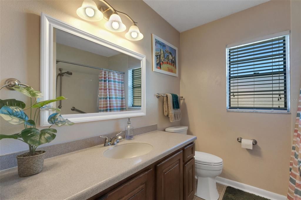 For Sale: $415,000 (3 beds, 2 baths, 1868 Square Feet)