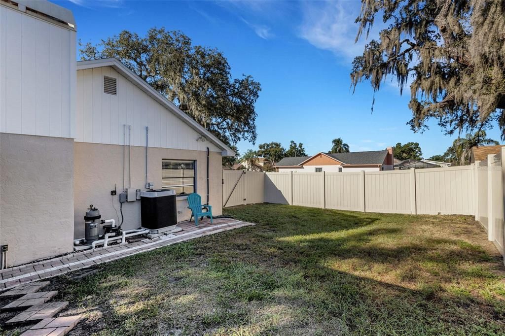 For Sale: $415,000 (3 beds, 2 baths, 1868 Square Feet)